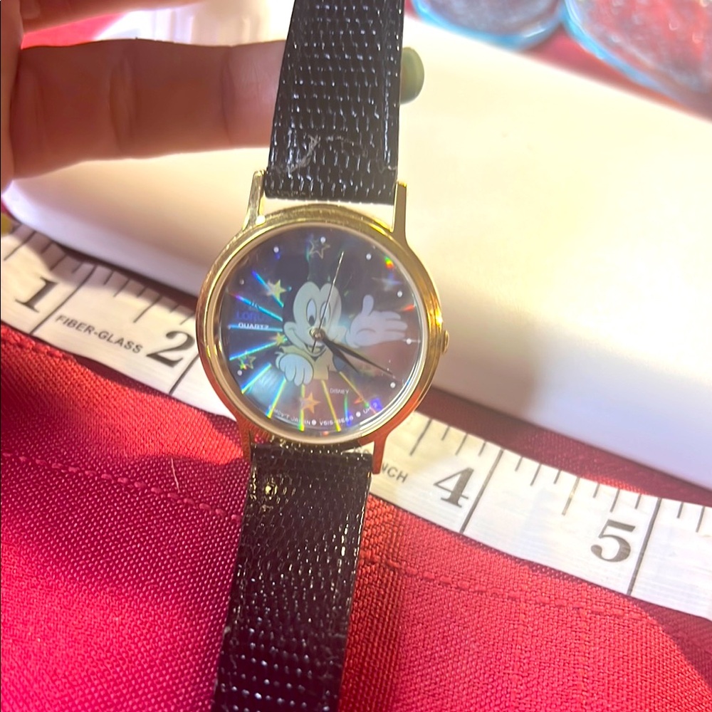 DISNEY MICKEY VTG WATCH